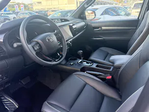 Toyota Hilux Double Cab.-Pick-up 2.8 D-4D 204 Invincible