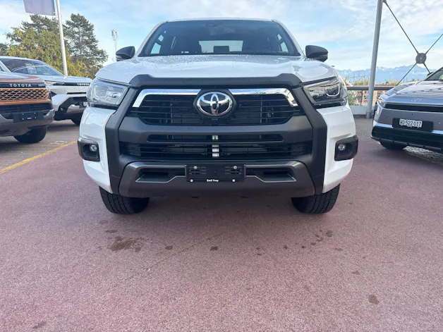 Toyota Hilux Double Cab.-Pick-up 2.8 D-4D 204 Invincible