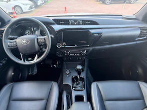image du véhicule TOYOTA Hilux Double Cab.-Pick-up 2.8 D-4D 204 Invincible