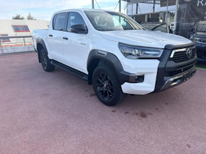 image du véhicule TOYOTA Hilux Double Cab.-Pick-up 2.8 D-4D 204 Invincible