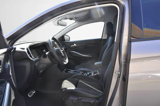 OPEL Grandland 1.6 T PHEV GS
