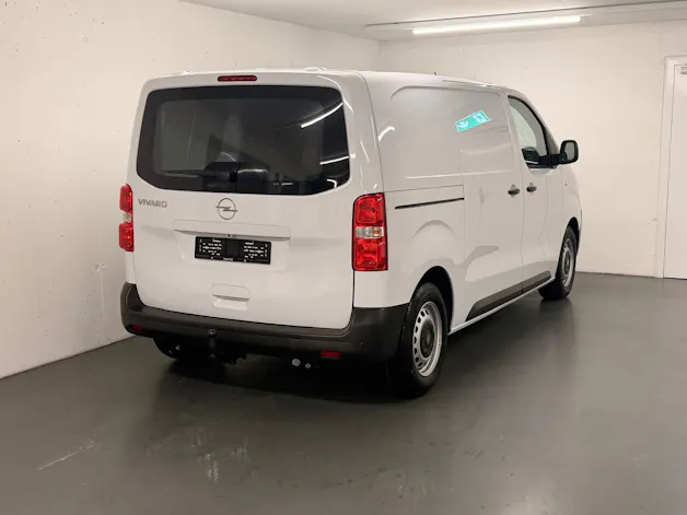 Opel Vivaro Cargo 2.7 t M 1.5 D 120 S/S