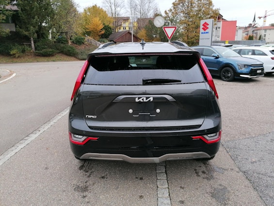 Vehicle image 4 Vehicle image 4