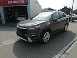 First vehicle image