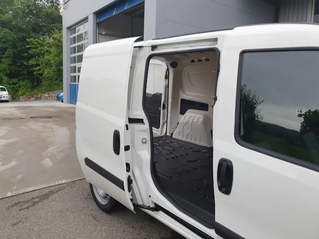 Fiat Doblo Kombi L2 1.6 JTD 120 Base DAB / Rückfahrkamera