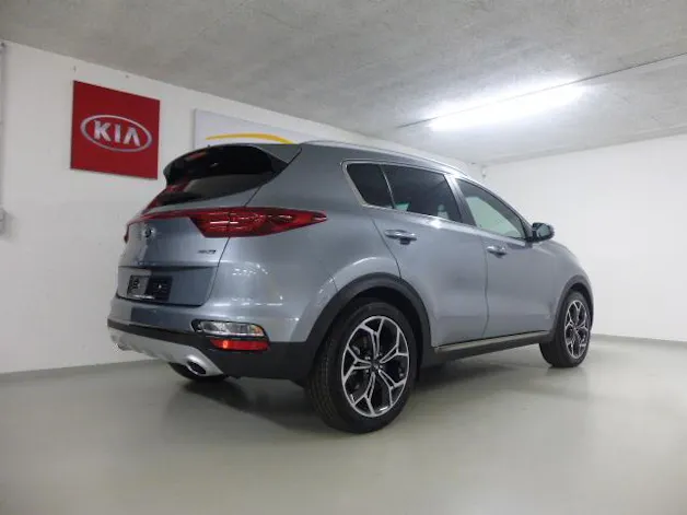 Kia Sportage 2.0 CRDi MHEV Style GT-Line