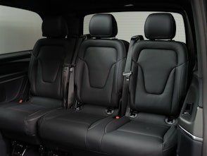 Vehicle image MERCEDES-BENZ V 300 d Swiss Ed. lang Van