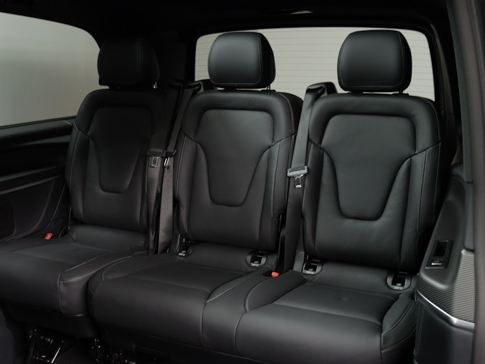 Vehicle image MERCEDES-BENZ V-CLASS