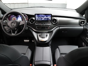 Vehicle image MERCEDES-BENZ V 300 d Swiss Ed. lang Van