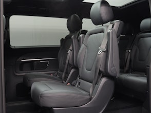 Vehicle image MERCEDES-BENZ V 300 d Swiss Ed. lang Van