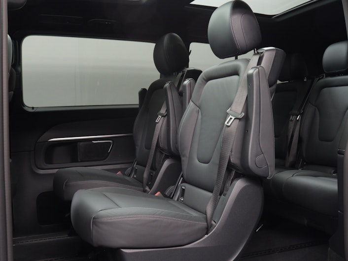 Vehicle image MERCEDES-BENZ V-CLASS