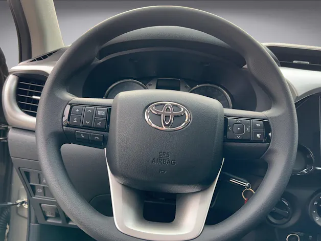 Toyota Hilux Double Cab.-Pick-up 2.4 D-4D 150 Comfort
