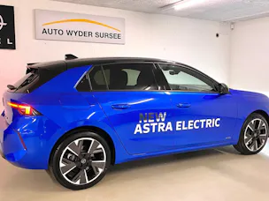 Opel Astra-e Swiss Plus