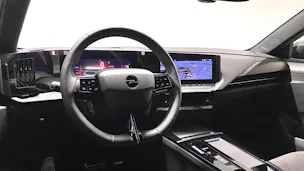 Opel Astra-e Swiss Plus