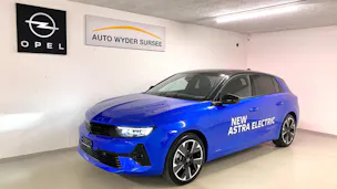 Opel Astra-e Swiss Plus