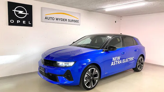 Opel Astra-e Swiss Plus