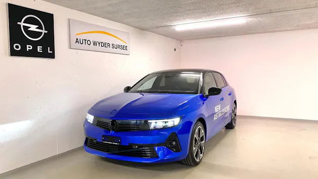 Opel Astra-e Swiss Plus