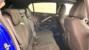 Opel Astra-e Swiss Plus