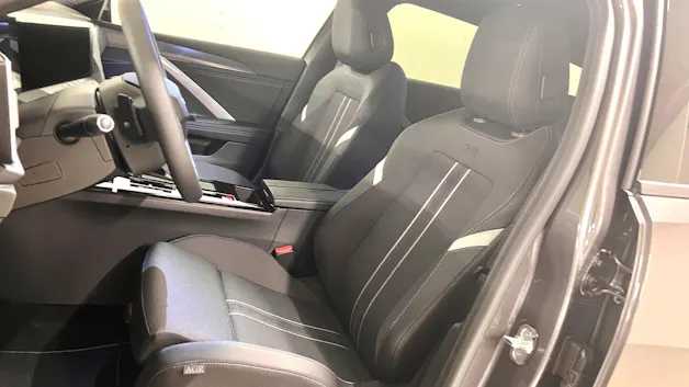 Opel Astra Sports Tourer 1.6 T PHEV 180 Swiss Plus