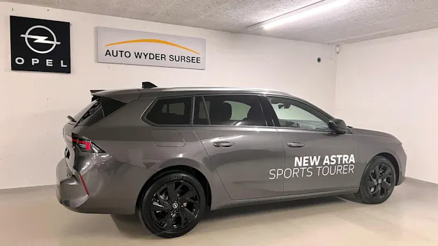 Opel Astra Sports Tourer 1.6 T PHEV 180 Swiss Plus