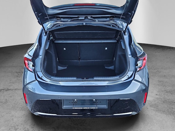 Vehicle image 9 Vehicle image 9