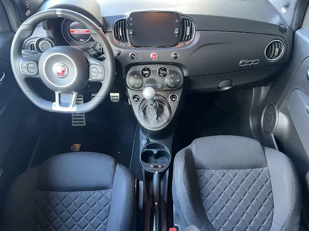 Fiat 595 C Abarth 1.4 T-Jet 165 F595