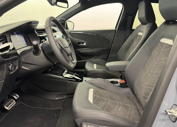 Vehicle image 5 Vehicle image 5