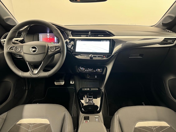 Vehicle image 8 Vehicle image 8