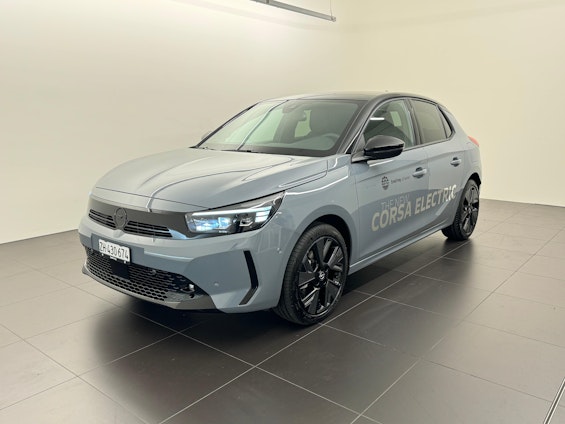 First vehicle image First vehicle image