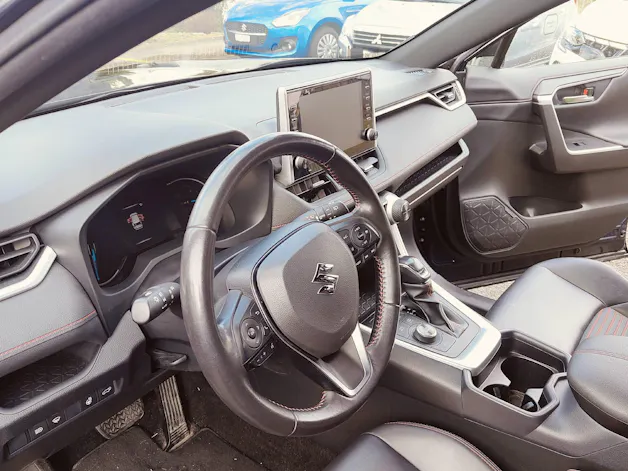 Suzuki Across 2.5 PHEV Compact Top 4x4