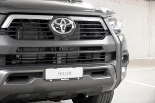 Toyota Hilux Double Cab.-Pick-up 2.8 D-4D 204 Invincible MHEV