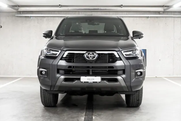 Toyota Hilux Double Cab.-Pick-up 2.8 D-4D 204 Invincible MHEV