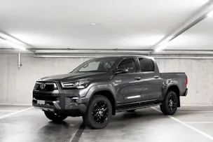 Toyota Hilux Double Cab.-Pick-up 2.8 D-4D 204 Invincible MHEV