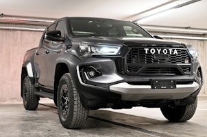 Vehicle image TOYOTA Hilux Double Cab.-Pick-up 2.8 D-4D 230 GR Sport II