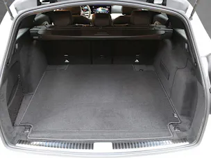 Mercedes-Benz E 220 d AMG Line 4Matic Kombi