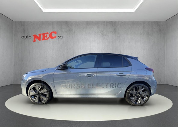 Vehicle image 3 Vehicle image 3