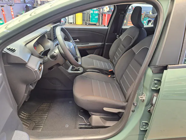 Dacia Sandero STEPWAY EXPRESSION TCe 90 CVT