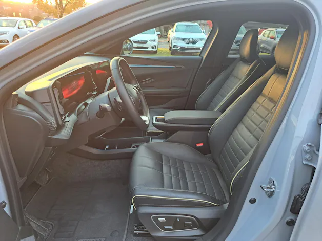 Renault Megane E-Tech 100% electric iconic EV60