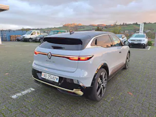 Renault Megane E-Tech 100% electric iconic EV60