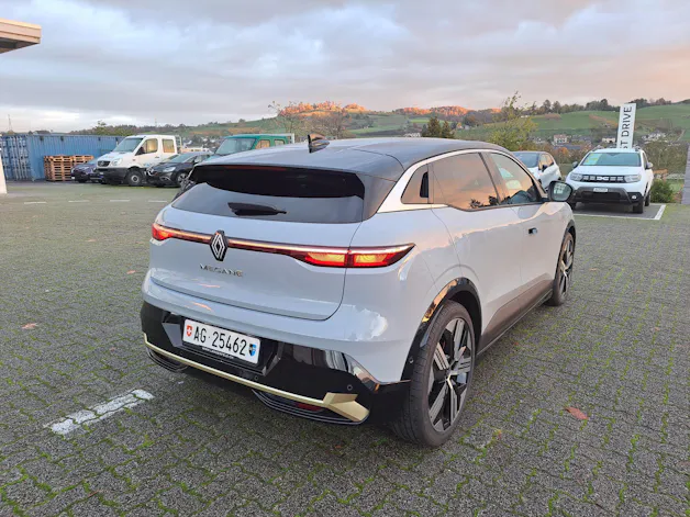 Renault Megane E-Tech 100% electric iconic EV60