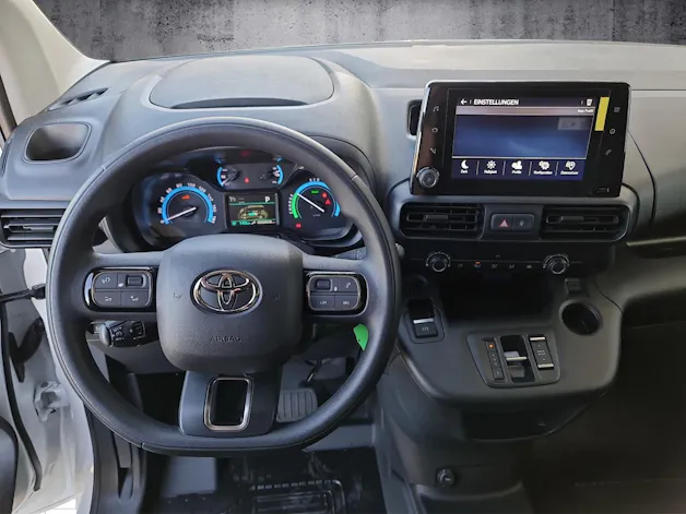 Toyota PROACE CITY Van L2 50KWh Active
