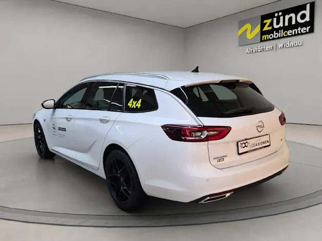 Opel Insignia Sports Tourer 2.0 D Elegance AWD