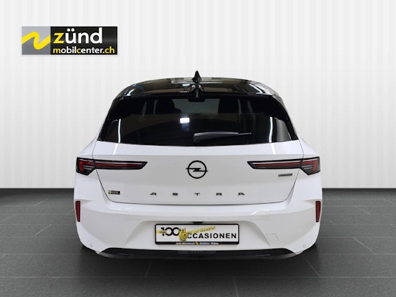 Vehicle image 3 Vehicle image 3