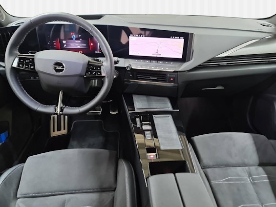 Vehicle image 6 Vehicle image 6