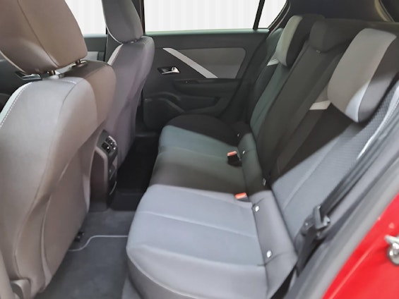 Vehicle image 8 Vehicle image 8