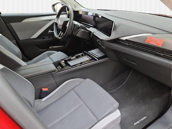 Vehicle image 9 Vehicle image 9