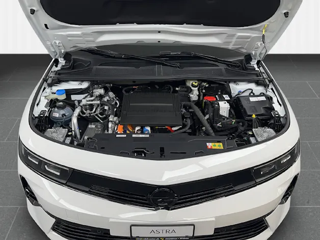 Opel Astra Sports Tourer Swiss Plus Electric