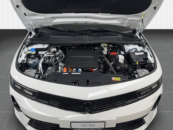 Vehicle image 13 Vehicle image 13