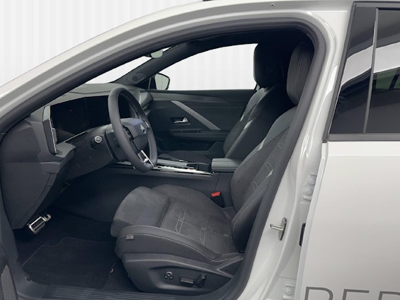 Vehicle image 5 Vehicle image 5