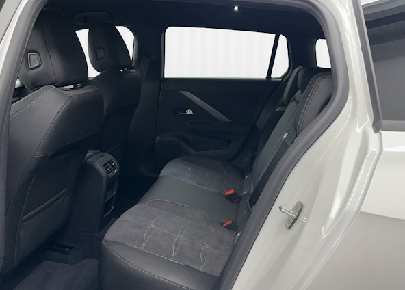 Vehicle image 10 Vehicle image 10